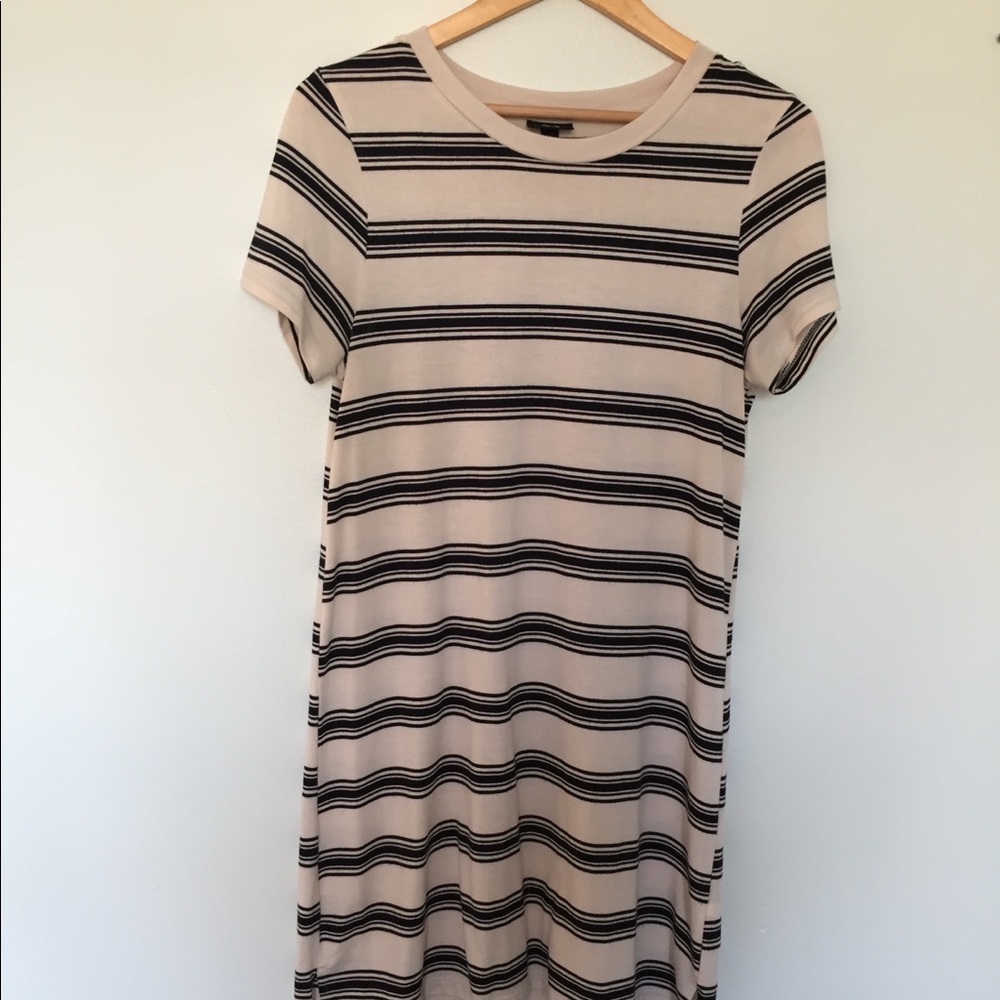 Striped short sleeve dress